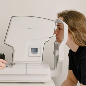 How to Find a Reliable and Patient-Centered Eye Specialist in Your Area