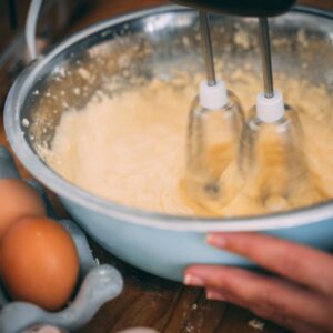 Learn How to Create the Best Whipped Cream Possible – Tips and Tricks You Can Try