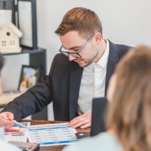 Deciding Whether to Hire Property Management Services – Factors to Consider