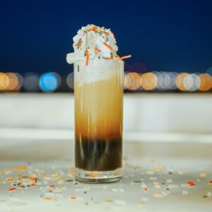 3 Desserts and Drinks That Taste Better With Whipped Cream