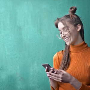 A World Without Buffering: 4 Advantages of Fast Internet